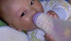 我抱奶瓶吃瓜免费阅读